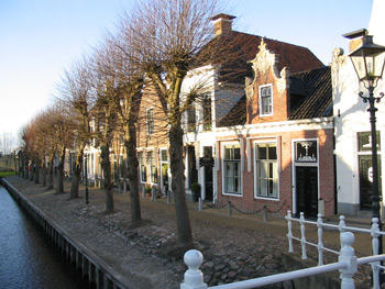 Sloten 2009, oude woning gerestaureerd